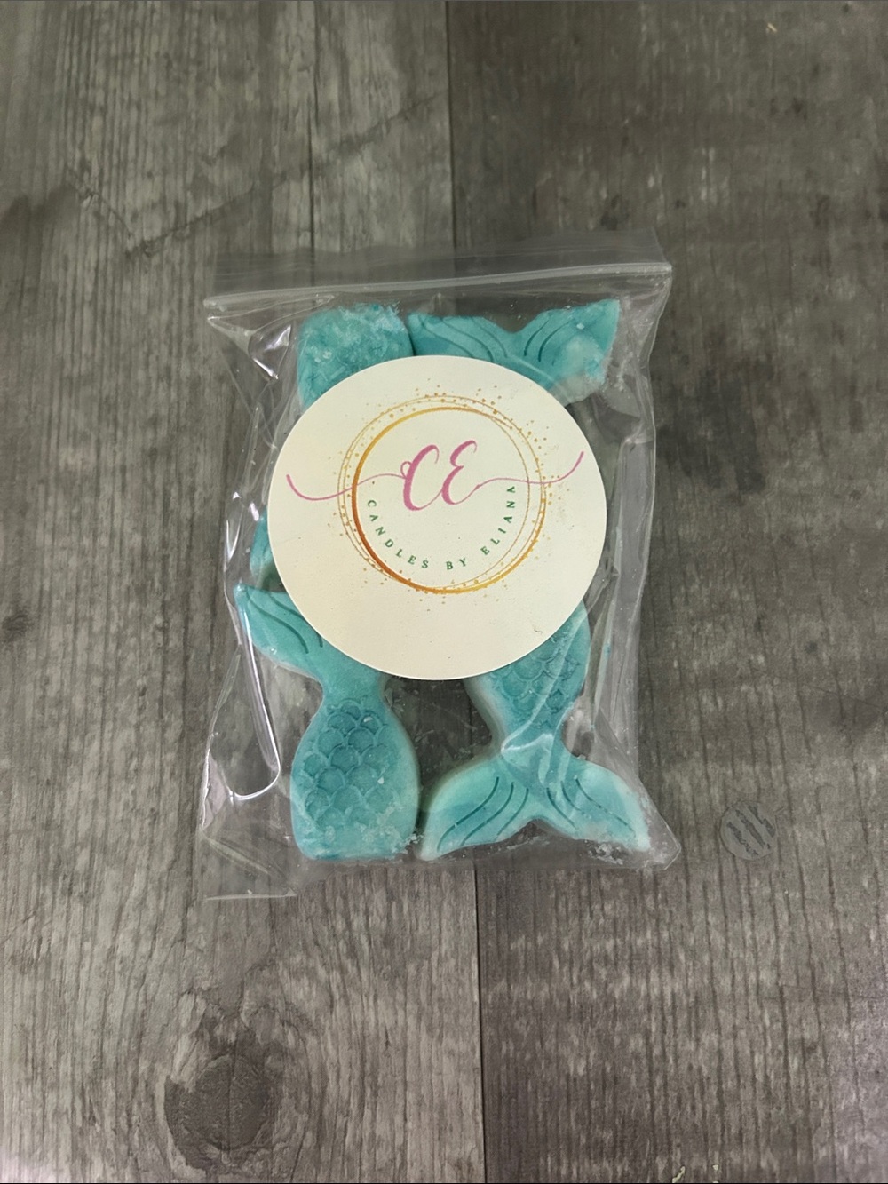 Mermaid Tail and shell Wax Melts - pack of 4 mermaid and 2 bags of both shells